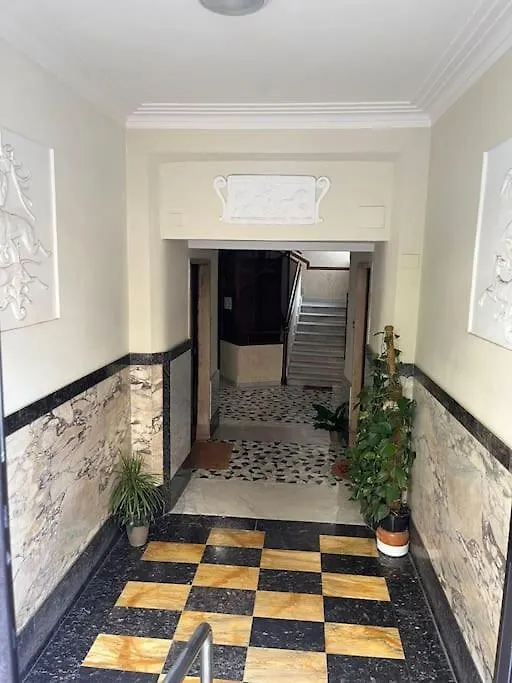 Family Apartment By Metro A Vatican Museums Rome 0*,